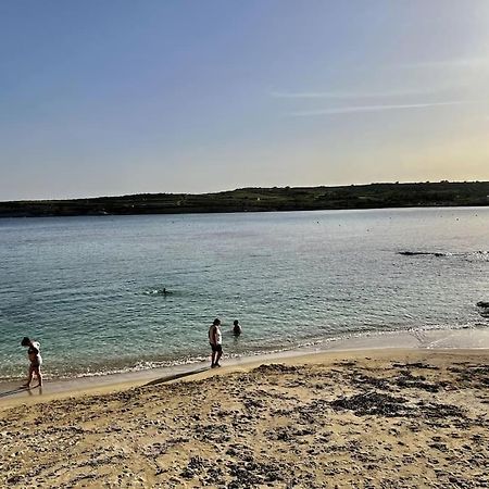 Cute Penthouse Lägenhet Marsaskala Exteriör bild