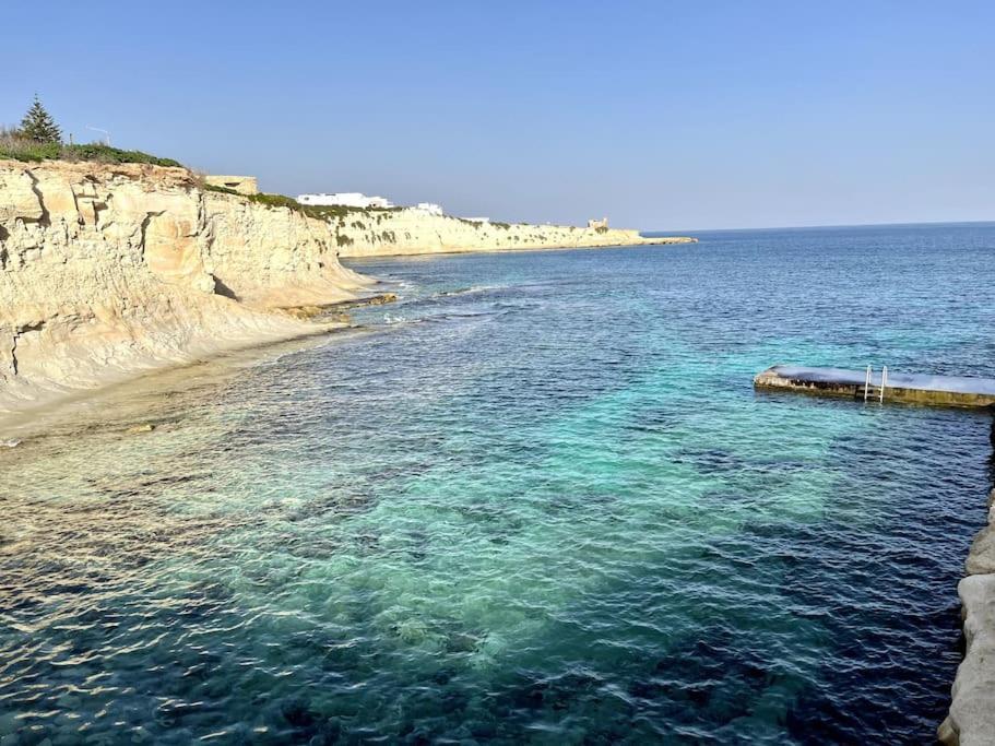 Cute Penthouse Lägenhet Marsaskala Exteriör bild